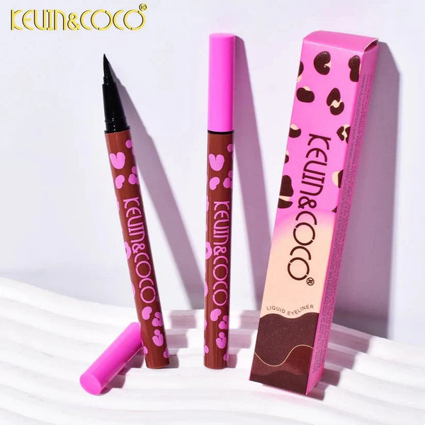 Delineador negro Matte larga duración